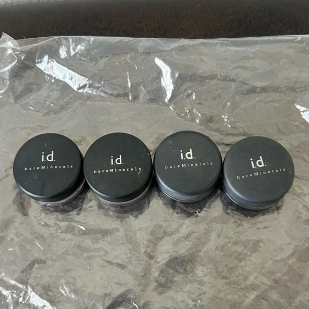 BareMinerals Liner Shadow and Blush 4 Piece Bundle